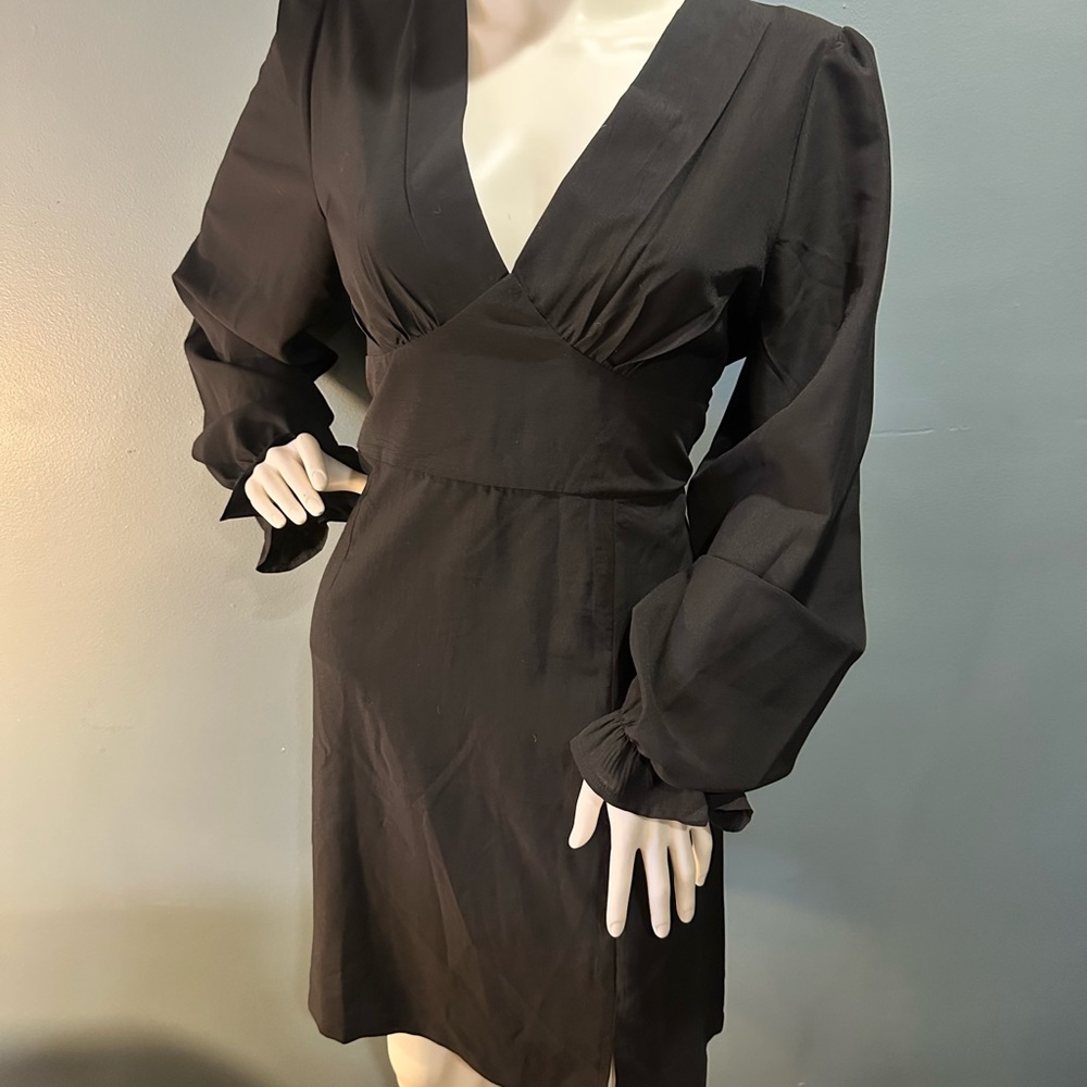 Black V-Neck Long Sleeve Women’s Dress